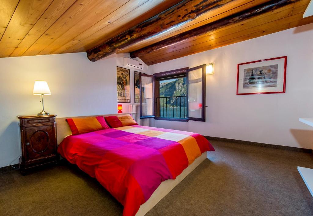 Le Residenze Del Conte Agudio Appartamento Malgrate Camera foto